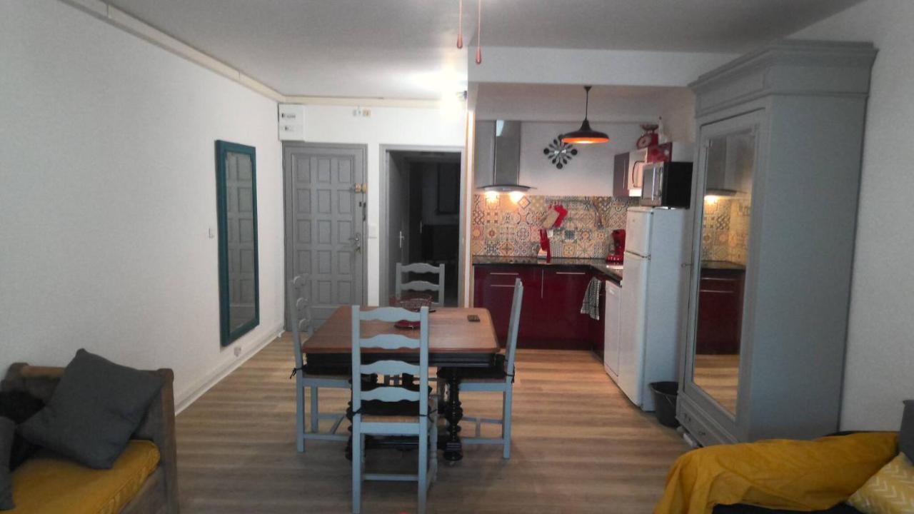 Refurbished Apartment 4 People 300M From The Sea Saintes-Maries-de-la-Mer Luaran gambar